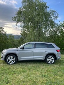 TOP ŠKODA KODIAQ SPORTLINE ARMY GREY 2020 WEBASTO 4x4 ALU19 - 7
