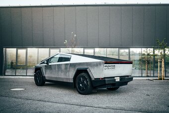 Tesla Cybertruck AWD – 2024 – dovoz z USA – na objednání - 7