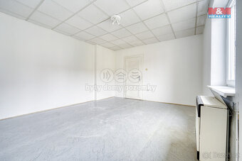 Pronájem bytu 1+1, 38 m², Plzeň, ul. Sladkovského - 7