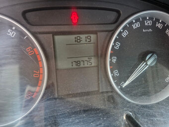 Škoda Fabia 1.4 63kw LPG rok 2008 - 7