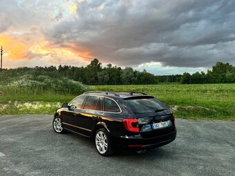 Škoda Superb 2.0 TDi 103kw DSG Facelift - 7