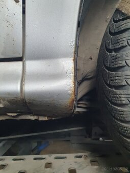 Škoda Octavia 1 combi 1.9 TDI díly - stříbrná 9102 - 7