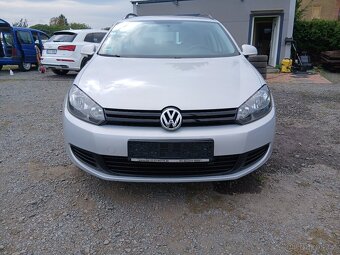 Volkswagen Golf, 1.6 TDI, bílá perleť - 7