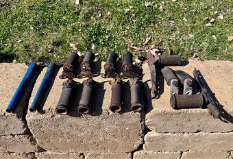 Jawa ČZ kývačka, ČZ - stupačky - 7