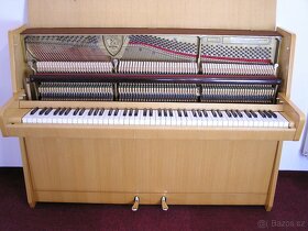 Prodám pianino zn. Petrof - 7