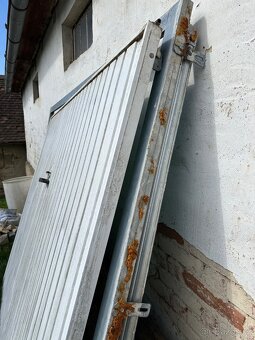 Garážová vrata výklopná - 7
