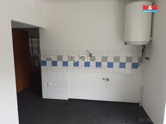 Pronájem skladu, 1802 m², Hradec Králové - 7