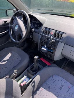 Prodám FABIA 1, 1.4 MPI 44kW Pistáciová barva r.v. 2000 - 7