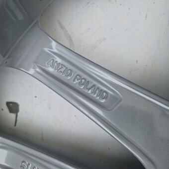 ALU BMW 3 G20 G21 5 G30 G31 G20 G21 X3 G01 X4 G02 5x112 18" - 7