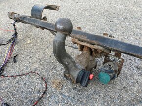 SUNDAVACÍ TAŽNÉ ZAŘÍZENÍ ORIS BMW E34 - 7