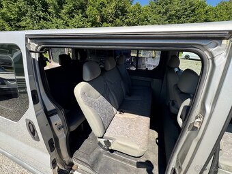 Opel Vivaro 1.9 Tdci 74kw klima 2-9 míst Bus - 7