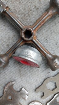 Klíče retro - 7