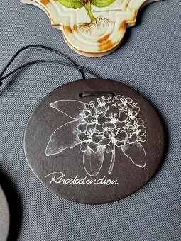 Sada keramických dekorativních plaket s rostlinným motivem - 7