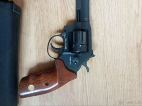 Revolver Flobert 661 6mm Tmave dřevo SLEVA - 7