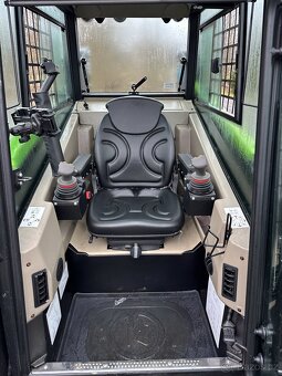 firstgreen Industries - ELISE900 Elektrický smykový nakladač - 7