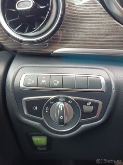 Mercedes-Benz V-Class 250d | r.v. 2022 | 8 míst | DPH - 7