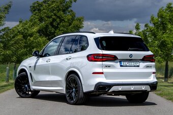 BMW X5 3.0 xDrive45e A/T M-Packet/ ZÁRUKA - 7