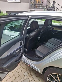 Mercedes Benz E 220D 143 Kw, 4MATIC - 7