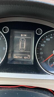 VW Passat - 7