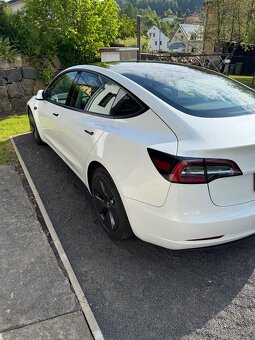 TESLA model3 2021 Long Range 491PS 65tis najeto.Tažné zaříze - 7