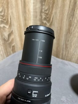 Sigma APO DG 70-300mm f/4.0-5.6 - Canon EF - 7