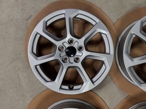 sada originálních alu AUDI 6,5x17" 5x112 ET39 R17 - 7