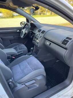 VW Touran Highline 2.0TDi DSG - 7