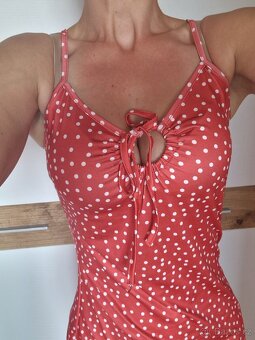 Nové dámské puntikovane letní sexy mini šaty vel M minisaty - 7