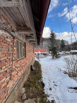 Prodej rodinného domu Pěkov č.p. 20 s výměrou pozemků 2336m2 - 7