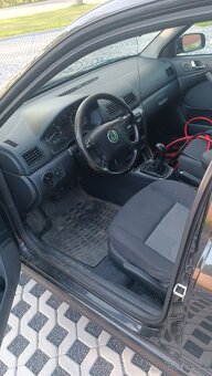 Škoda Octavia 1 combi 2.0i 85kw - 7