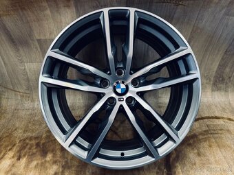 Originál kola R19 BMW X3 G01 M-Paket - 7