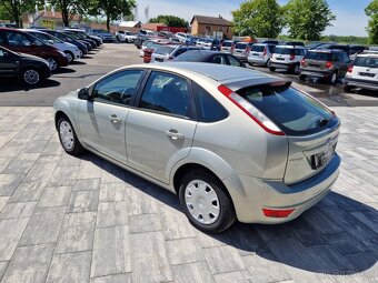 Ford Focus 1,6i 16v Trend - 7