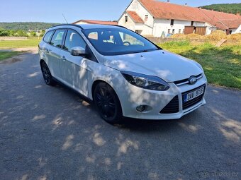 Ford Focus mk3 combi 1.6 nafta 70 kw - 7