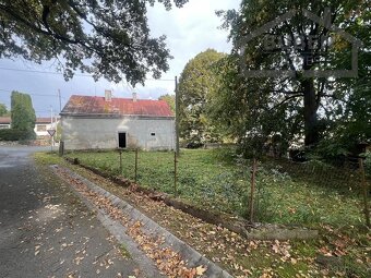 RD k rekonstrukci (190 m2) se zahradou 438 m2 - Lesná u Tac - 7