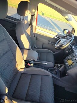 Volkswagen Touran 2.0 TDI 7 MÍST 2014 - 7