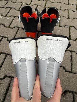 Dětské lyže Salomon 90 cm a boty Atomic - 7