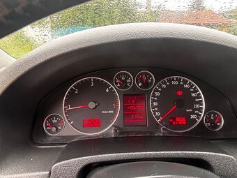 Audi A6 C5 1.9 TDi 96kw Avant 2001 - 7