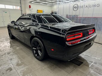 Dodge Challenger R/T 392, 6.4L 360 kw / 485 ps - 7