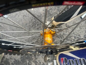 Crf 250 r.v 2006 - 7