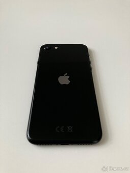 Prodám Apple IPhone SE 2020 64 GB - 7
