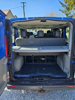 Renault Trafic 2.0 Passenger 2014 84kw 9 miest klima ťažné D - 7