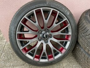 Ford Mustang - 7