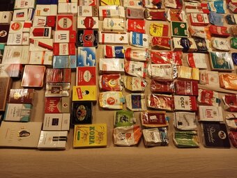 Krabičky od cigaret a doutníků - 7