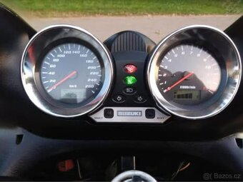 Suzuki Bandit 1200S - 7