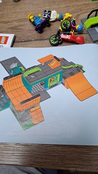 LEGO Kaskaderská smyčka - 7