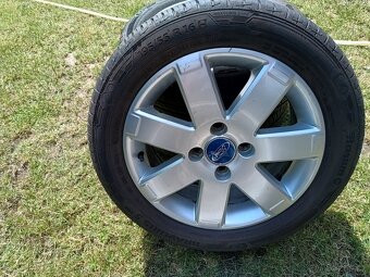 Alu kola Ford 6J x 16H2 ET47,5; pneu 195/55 R16 H - 7