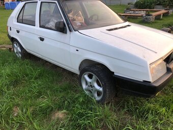 Škoda favorit - 7