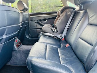 AUDI A8 D3 4.2MPI LONG ČR - 7