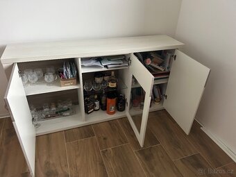 Konferenční stůl a skříňka-komoda - 7