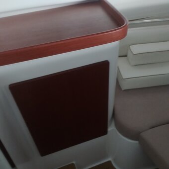 Krásná kajutová loď DRAGO 710 OB + Mercruiser 4,5L MPI - 7